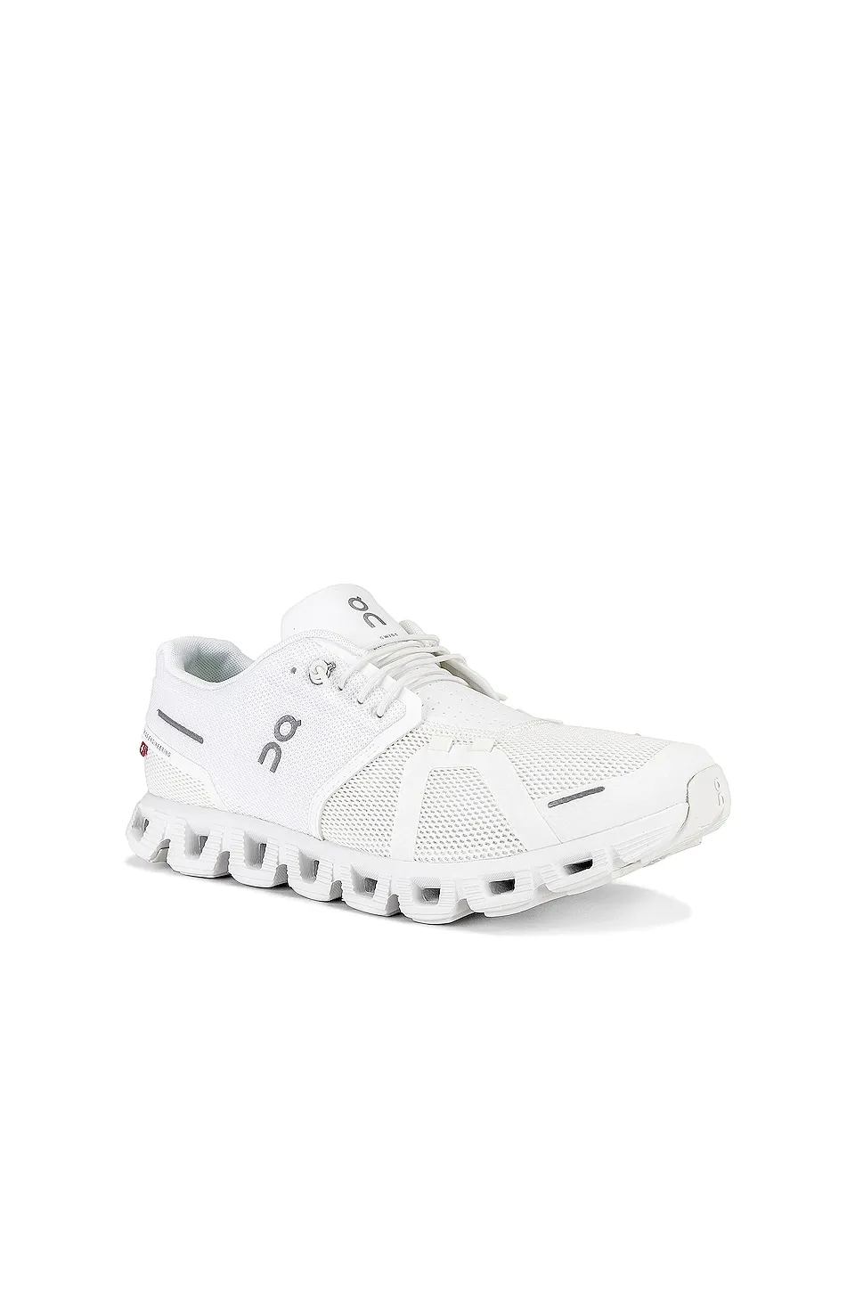 On CLOUD 5 Sneakers