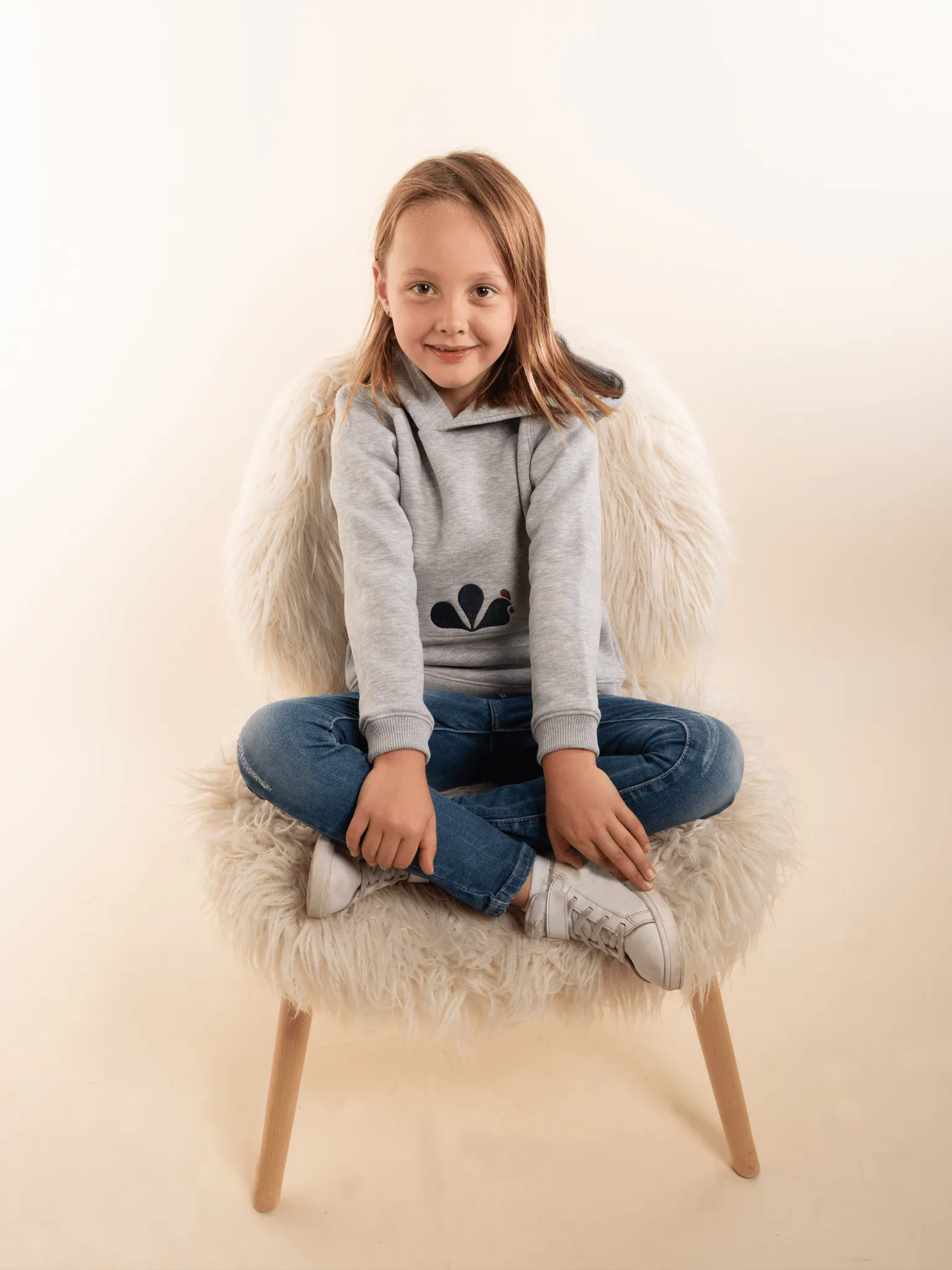 Le sweat à capuche mixte enfant - Confortablement Franais