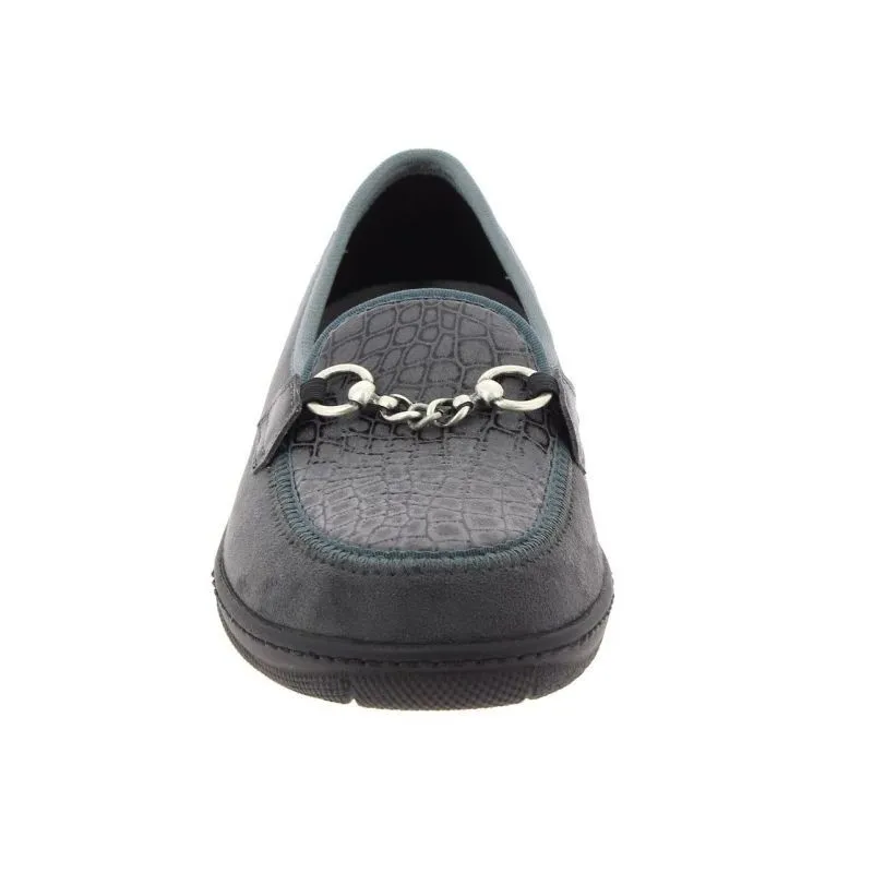 Maeliss Podowell orthopedic shoe