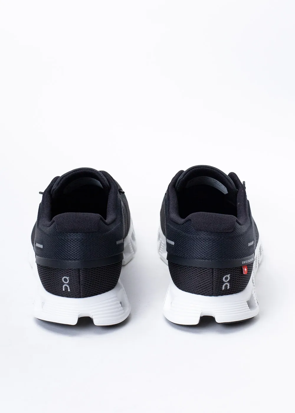 On Running Cloud 5 sneakers